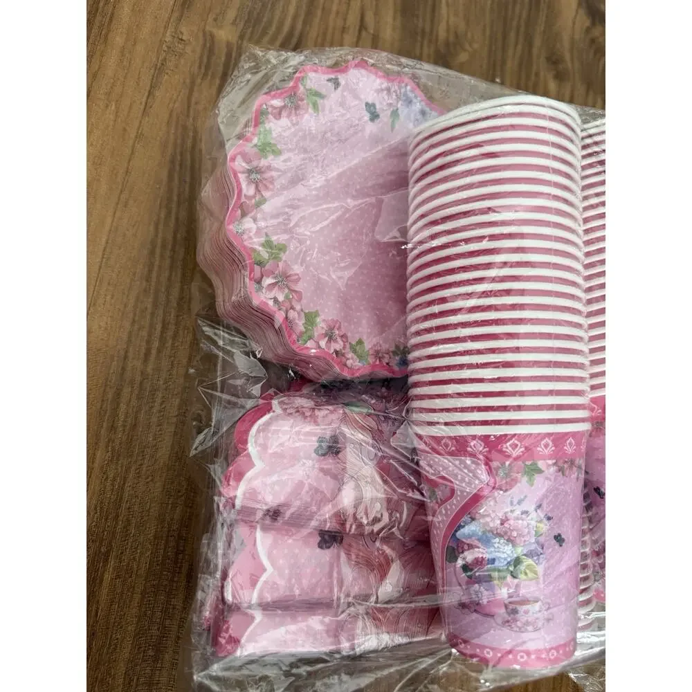 Girls Birthday Party Supplies Decorations Complete Set Plates,‎ Cups